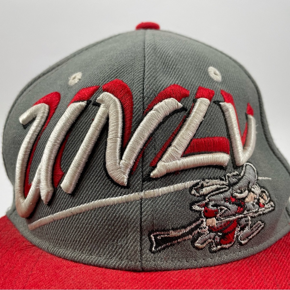 Vintage UNLV Runnin Rebels Raised Embroidered Cap Hat Gray Red Wool Acrylic